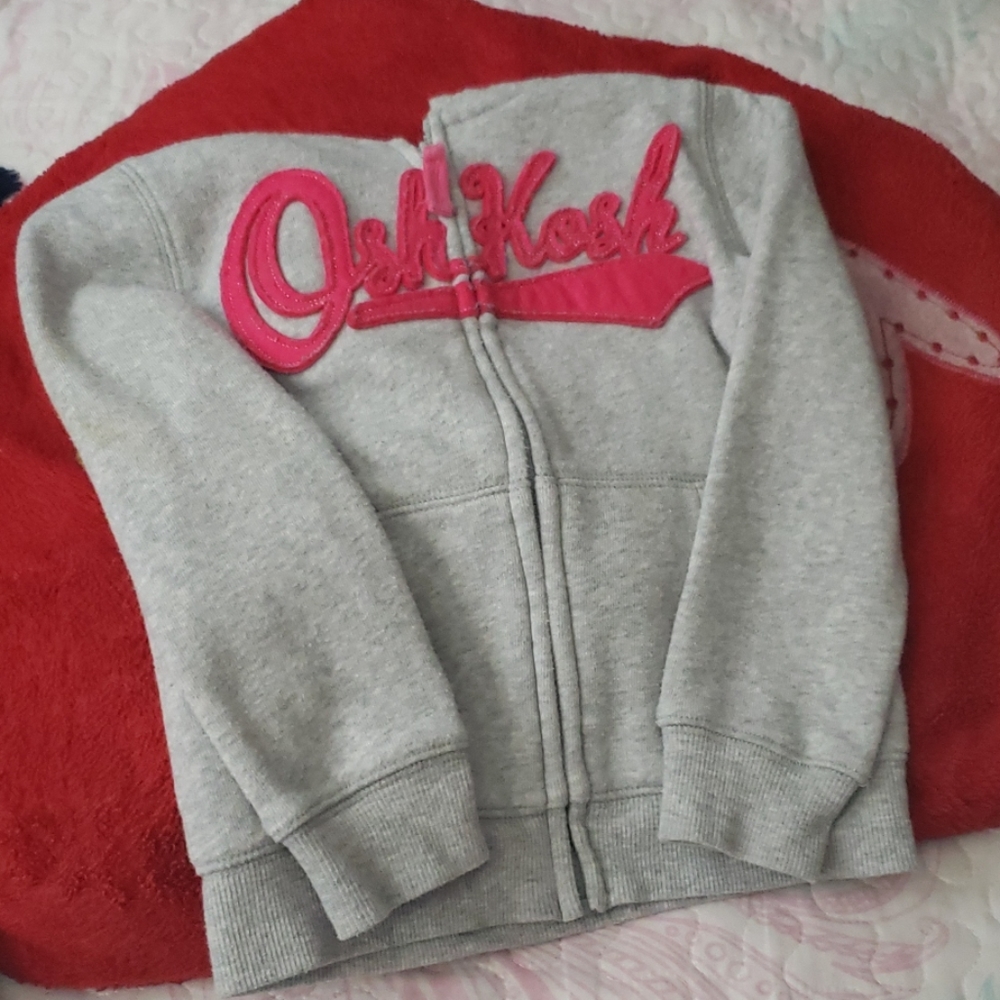 Sweaters - Picture 3 of 4